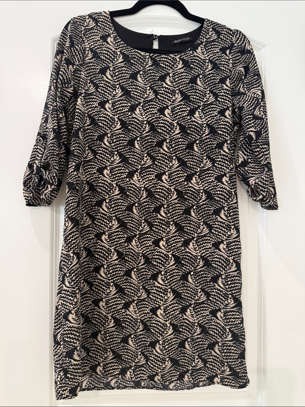 Jella Couture Black & Cream Wave-Print Dress